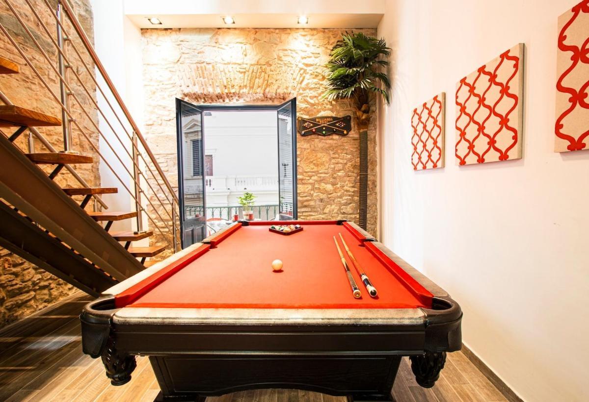 Amazinn Places Casco Viejo Billiard Table And Pool Panama City Eksteriør billede